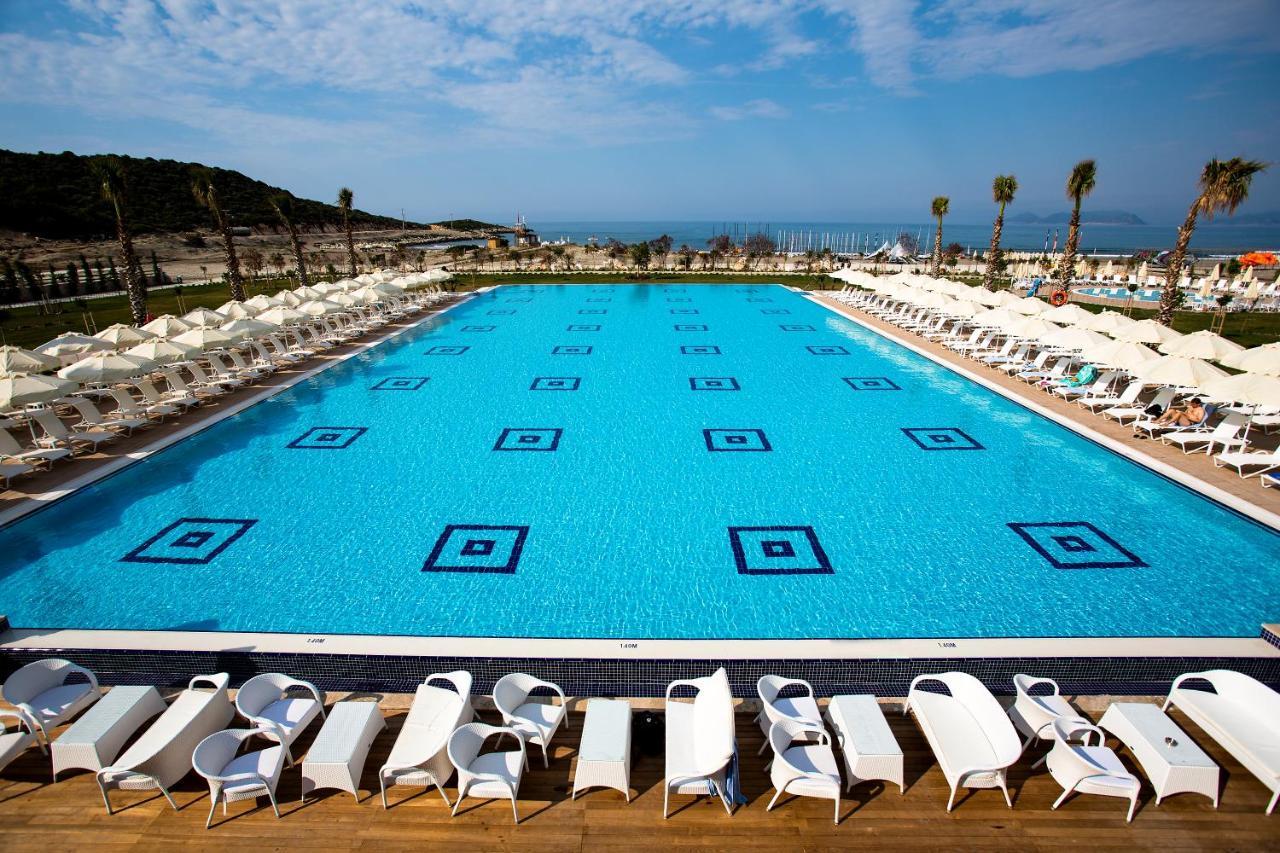 Andriake Beach Club Hotel 뎀레 외부 사진