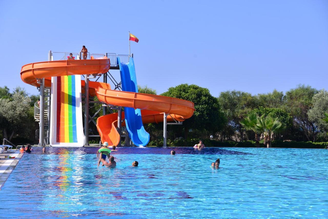 Andriake Beach Club Hotel 뎀레 외부 사진