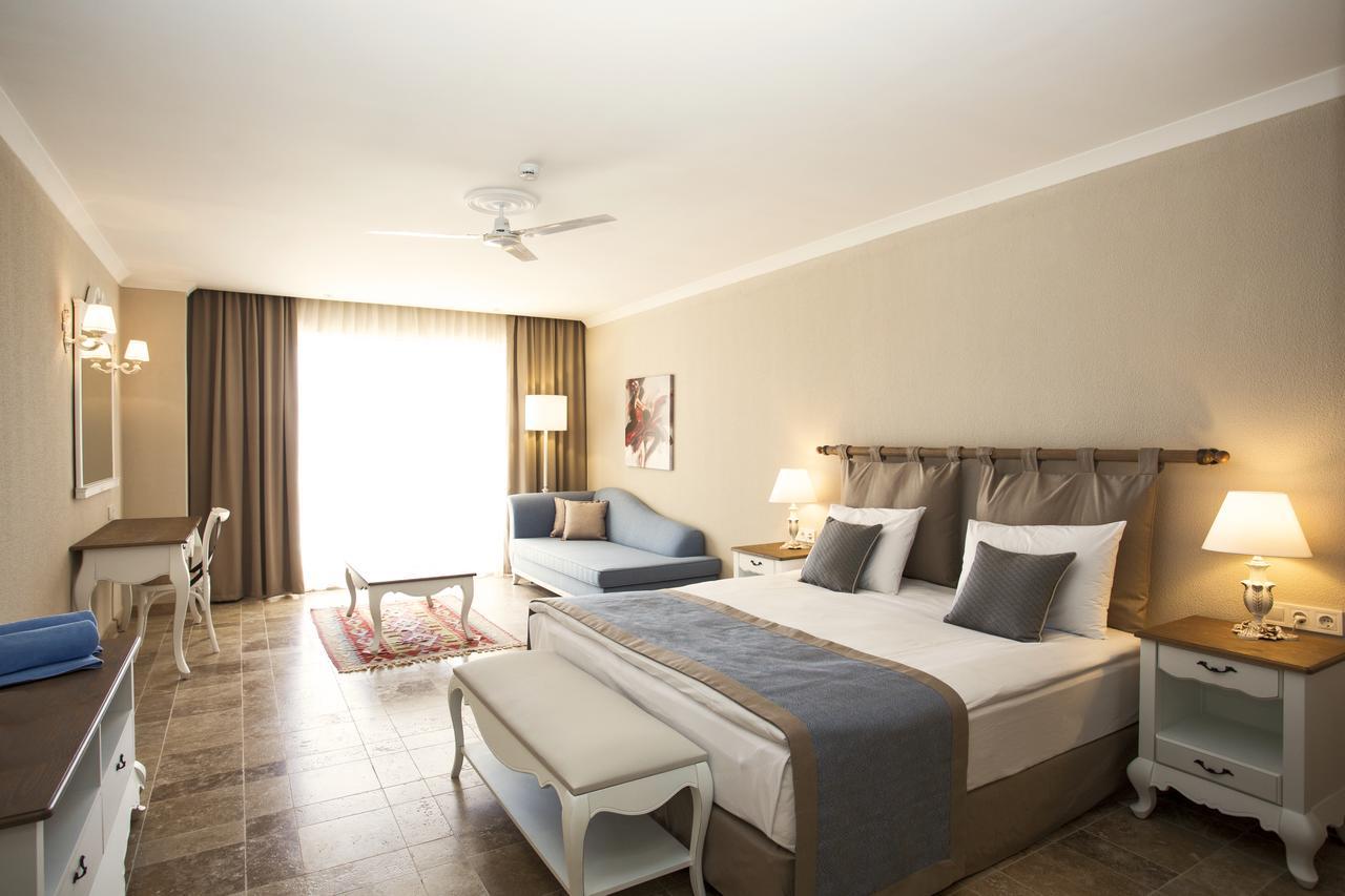 Andriake Beach Club Hotel 뎀레 외부 사진