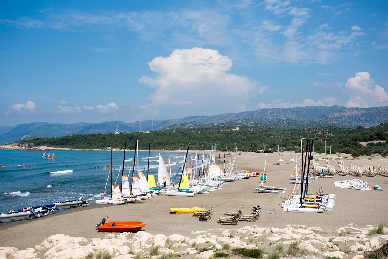 Andriake Beach Club Hotel 뎀레 외부 사진