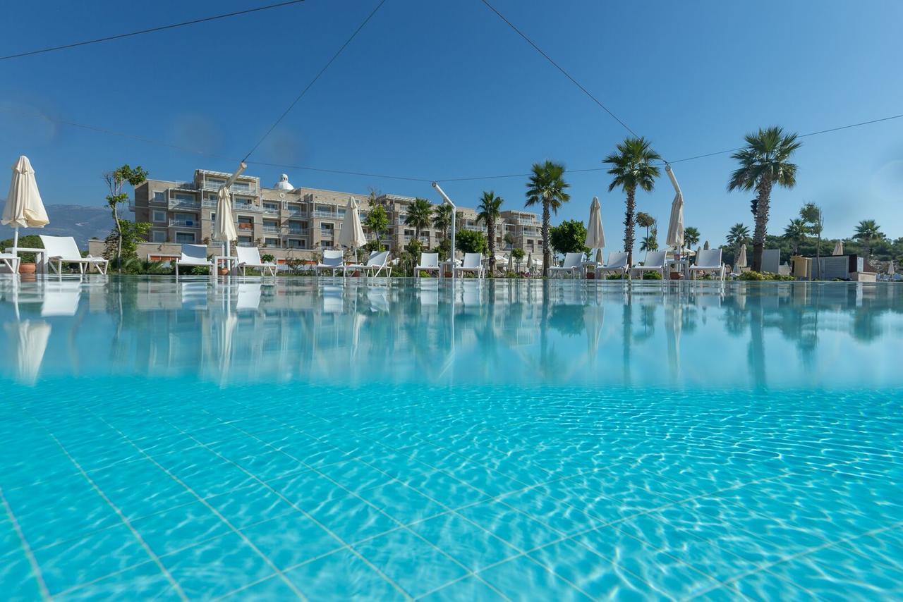 Andriake Beach Club Hotel 뎀레 외부 사진